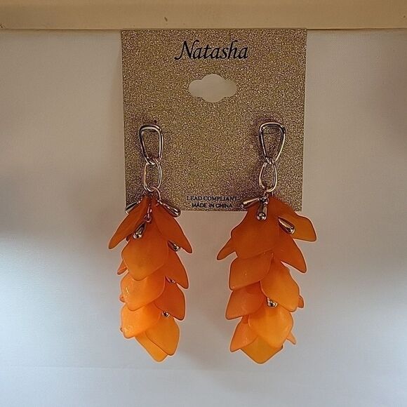 BRAND NEW NATASHA STATEMENT COLORED PETAL DROP EARRINGS - Picture 3 of 15